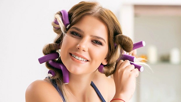 Использование бигудей Использование бигудей на длинные волосы