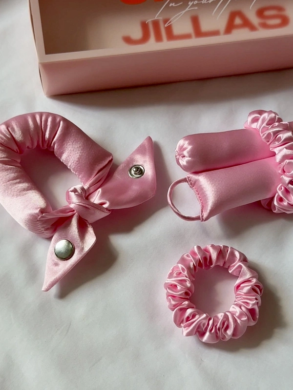 Мягкие бигуди из лебяжего пуха "Комплект jillas unicorn (23/420), розовый" по цене 1&nbsp;790 ₽, размеры 255х105х50, для волос От лопаток до пояса