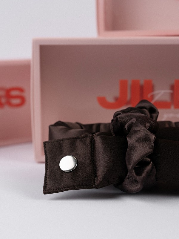 Мягкие бигуди из лебяжего пуха "Комплект jillas classic basic, коричневый" по цене ₽2,090, размеры 255х105х50, для волос От лопаток до пояса