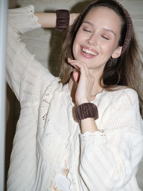 Набор повязок для умывания jillas из велюра, коричневый, 4,5 см - аксессуар для локонов по цене ₽1,290, материал Синтетическая ткань