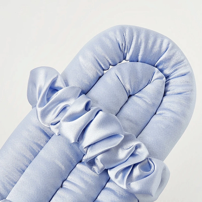 Мягкие бигуди из лебяжего пуха "Комплект jillas classic голубой" по цене ₽1,390, размеры 255х105х50, для волос От лопаток до пояса