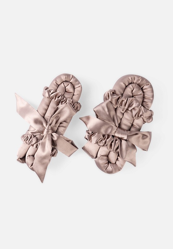 Мягкие бигуди из лебяжего пуха "Комплект jillas classic elegant с мягким наполнителем, капучино" по цене ₽1,990, размеры 255х105х50, для волос От лопаток до пояса