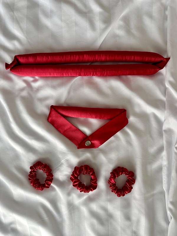 Мягкие бигуди из лебяжего пуха "Комплект jillas classic compact 2.0, красный" по цене ₽2,290, размеры 255х105х50, для волос От лопаток до пояса