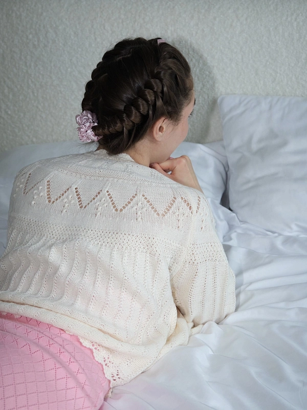 Мягкие бигуди из лебяжего пуха "Комплект jillas slim compact 2.0, светло-розовый" по цене ₽1,890, размеры 205х85х25, для волос От каре до пояса