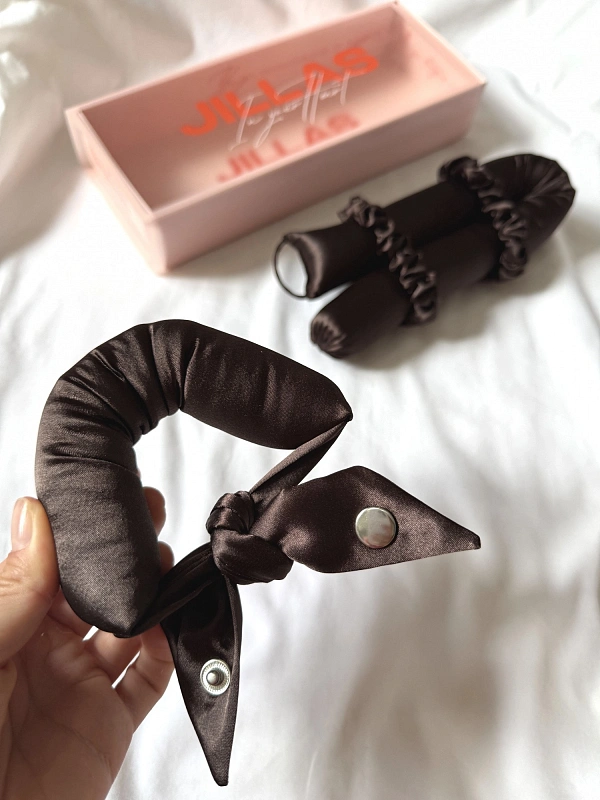 Мягкие бигуди из лебяжего пуха "Комплект jillas unicorn (34/420), коричневый" по цене 1&nbsp;990 ₽, размеры 255х105х50, для волос От лопаток до пояса