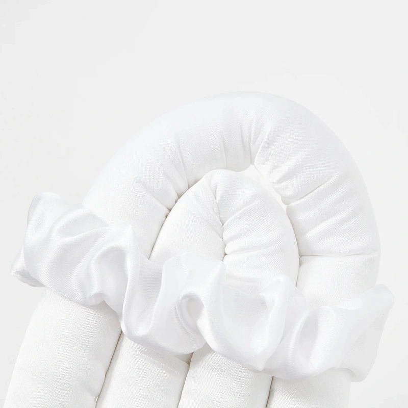 Мягкие бигуди из лебяжего пуха "Комплект jillas classic белый" по цене ₽1,390, размеры 255х105х50, для волос От лопаток до пояса