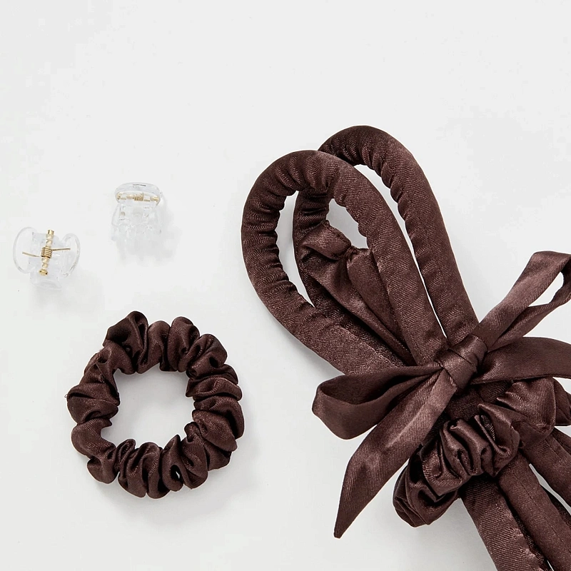 Мягкие бигуди из лебяжего пуха "Комплект jillas slim elegant коричневый" по цене ₽1,390, размеры 205х85х25, для волос От каре до пояса