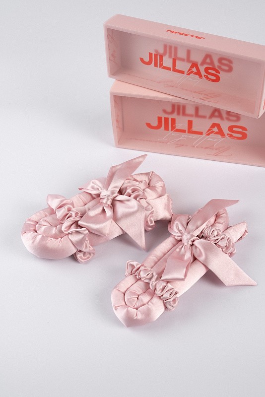 Мягкие бигуди из лебяжего пуха "Комплект jillas mini elegant с мягким наполнителем, светло-розовый" по цене ₽1,890, размеры 235х85х40, для волос От плеч до пояса