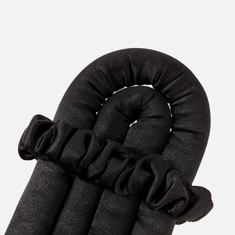 Мягкие бигуди из лебяжего пуха "Комплект jillas mini черный" по цене ₽1,390, размеры 235х85х40, для волос От плеч до пояса