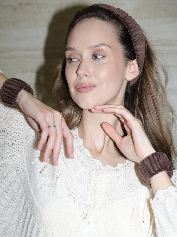 Набор повязок для умывания jillas из велюра, коричневый, 4,5 см - аксессуар для локонов по цене ₽1,290, материал Синтетическая ткань