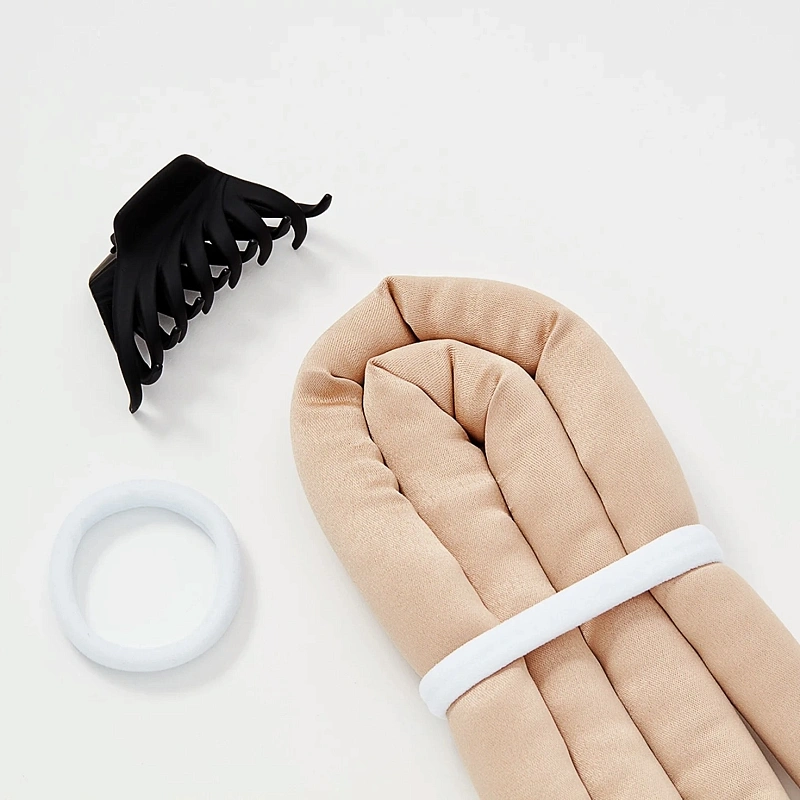 Мягкие бигуди из лебяжего пуха "Комплект jillas classic lite золотистый" по цене ₽690, размеры 200х150х40, для волос От лопаток до пояса