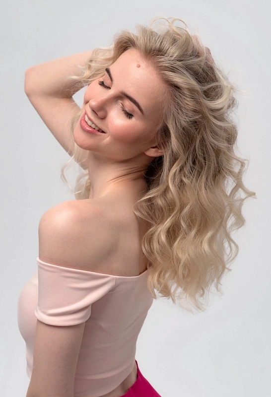 Мягкие бигуди из лебяжего пуха "Комплект jillas slim лавандовый" по цене 1&nbsp;390 ₽, размеры 205х85х25, для волос От каре до пояса