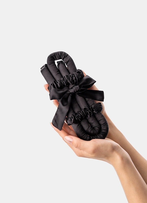 Мягкие бигуди из лебяжего пуха "Комплект jillas mini elegant черный" по цене 1&nbsp;590 ₽, размеры 235х85х40, для волос От плеч до пояса