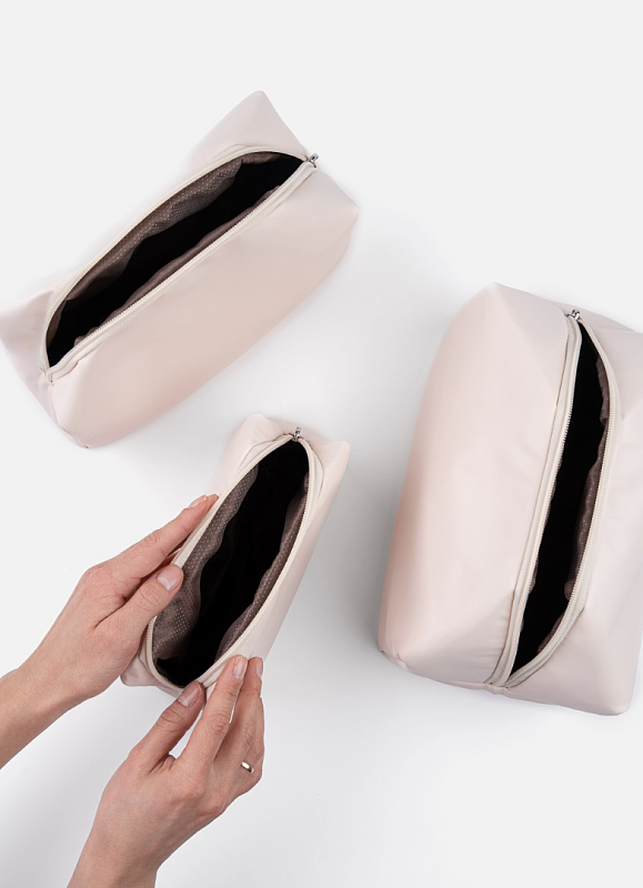 Косметичка jillas из искусственной кожи, S, бежевый по цене ₽1,690, размеры 300х200х30