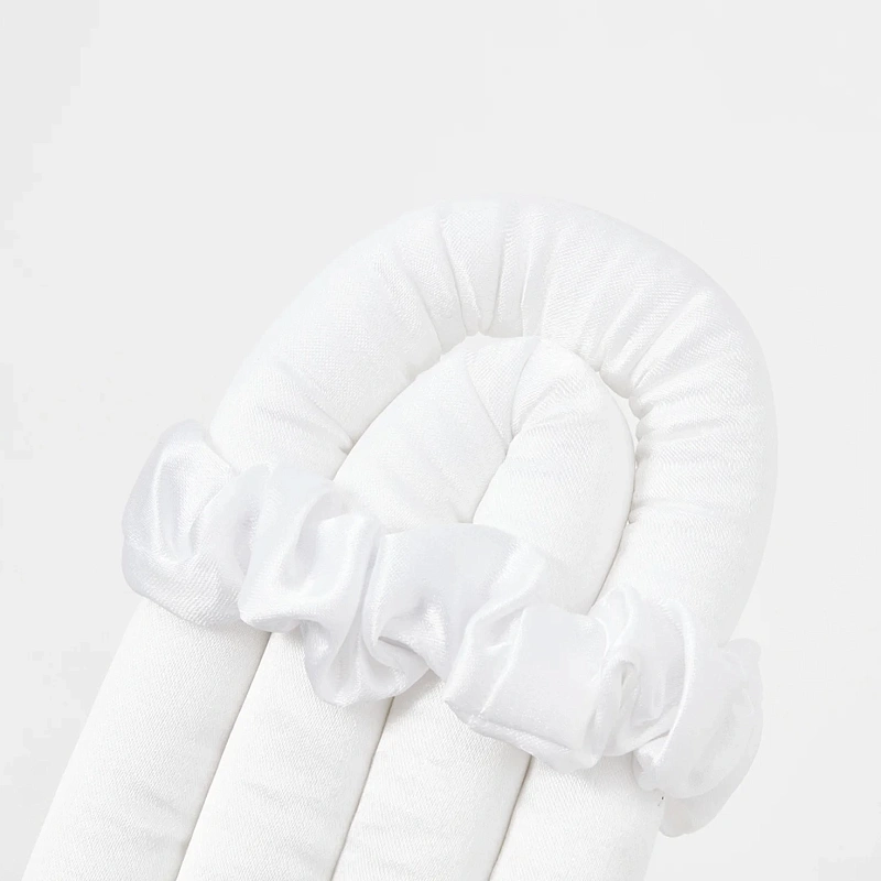 Мягкие бигуди из лебяжего пуха "Комплект jillas mini белый" по цене ₽1,390, размеры 235х85х40, для волос От плеч до пояса