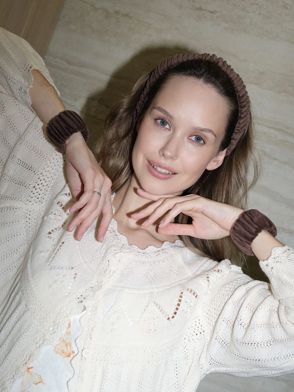 Набор повязок для умывания jillas из велюра, коричневый, 4,5 см - аксессуар для локонов по цене ₽1,290, материал Синтетическая ткань