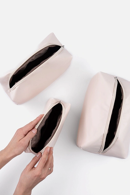 Косметичка jillas из искусственной кожи, L, бежевый по цене ₽1,990, размеры 350х250х30