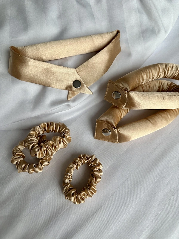 Мягкие бигуди из лебяжего пуха "Комплект jillas classic compact 2.0, золотистый" по цене ₽2,290, размеры 255х105х50, для волос От лопаток до пояса