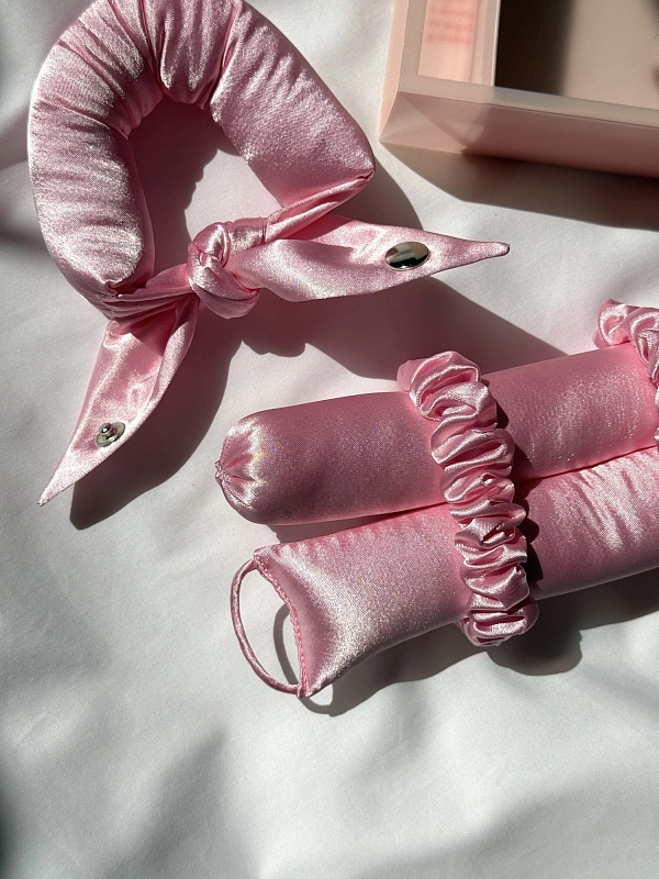 Мягкие бигуди из лебяжего пуха "Комплект jillas unicorn (34/420), розовый" по цене 1&nbsp;990 ₽, размеры 255х105х50, для волос От лопаток до пояса