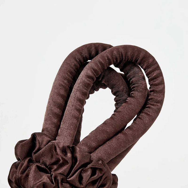 Мягкие бигуди из лебяжего пуха "Комплект jillas slim коричневый" по цене 1&nbsp;390 ₽, размеры 205х85х25, для волос От каре до пояса