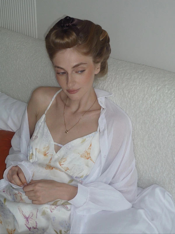 Мягкие бигуди из лебяжего пуха "Комплект jillas compact 300/34 коричневый" по цене ₽2,590, размеры 215х175х75, для волос От лопаток до пояса