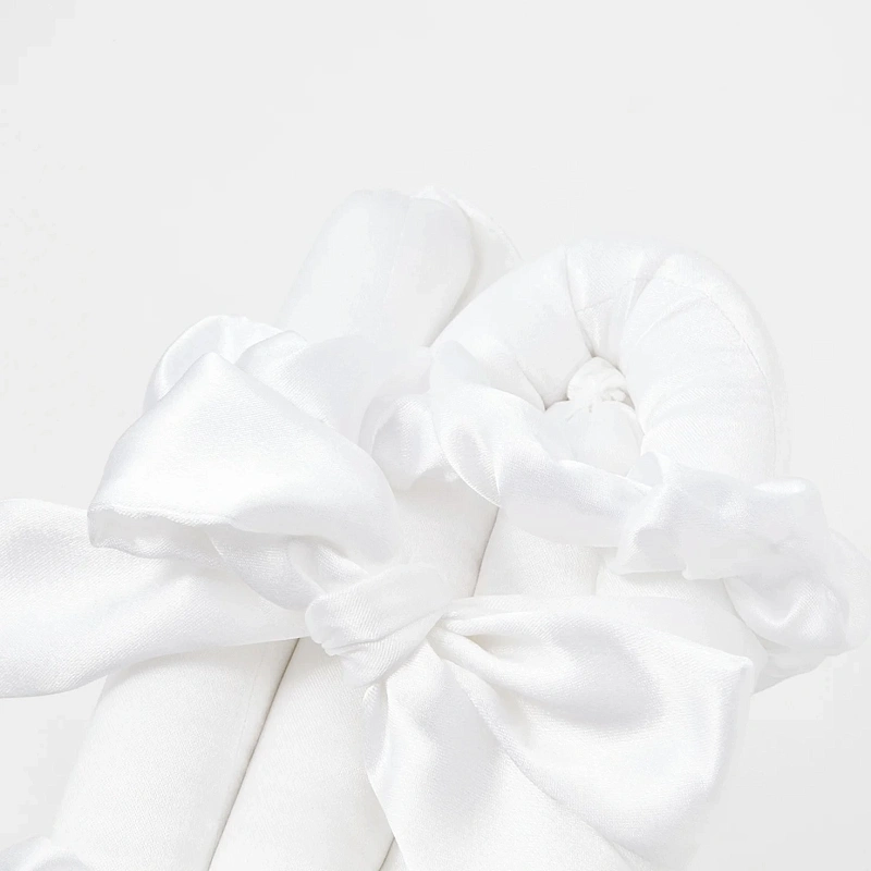 Мягкие бигуди из лебяжего пуха "Комплект jillas classic elegant белый" по цене ₽1,590, размеры 255х105х50, для волос От лопаток до пояса