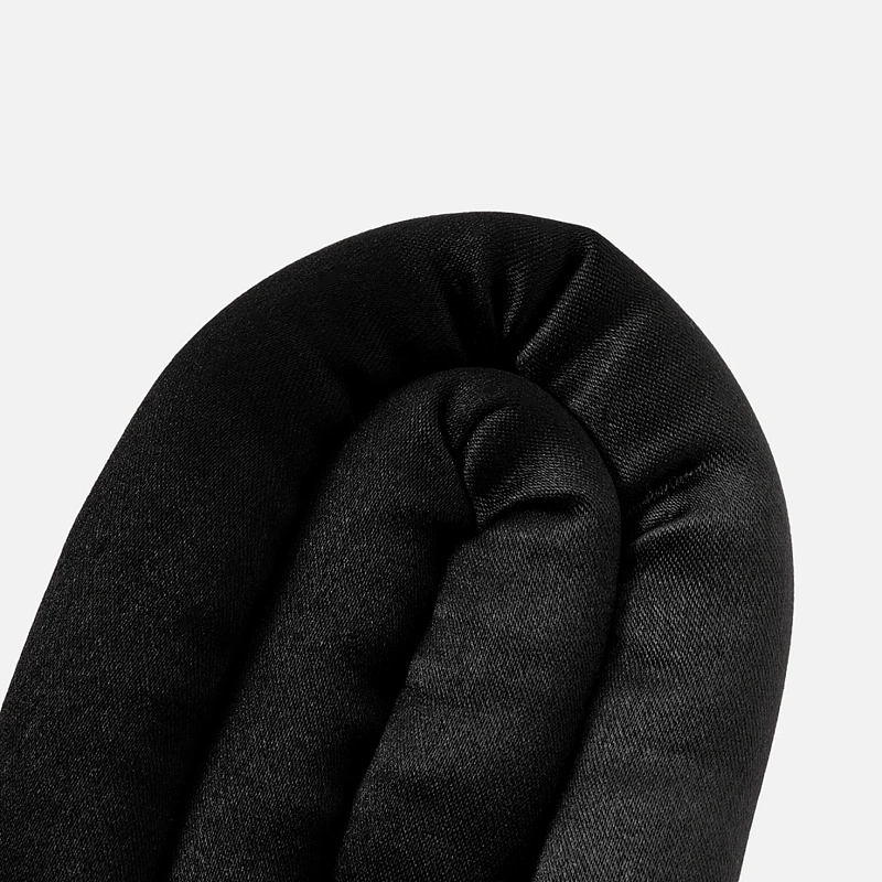 Мягкие бигуди из лебяжего пуха "Комплект jillas classic lite черный" по цене ₽690, размеры 200х150х40, для волос От лопаток до пояса