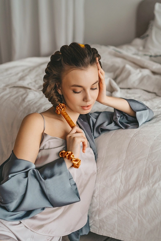 Мягкие бигуди из лебяжего пуха "Комплект jillas mini оранжевый" по цене ₽1,390, размеры , для волос От плеч до пояса