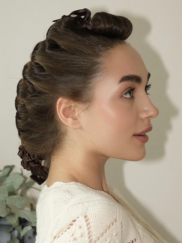 Мягкие бигуди из лебяжего пуха "Комплект jillas mini compact 2.0, коричневый" по цене ₽2,290, размеры 235х85х40, для волос От плеч до пояса