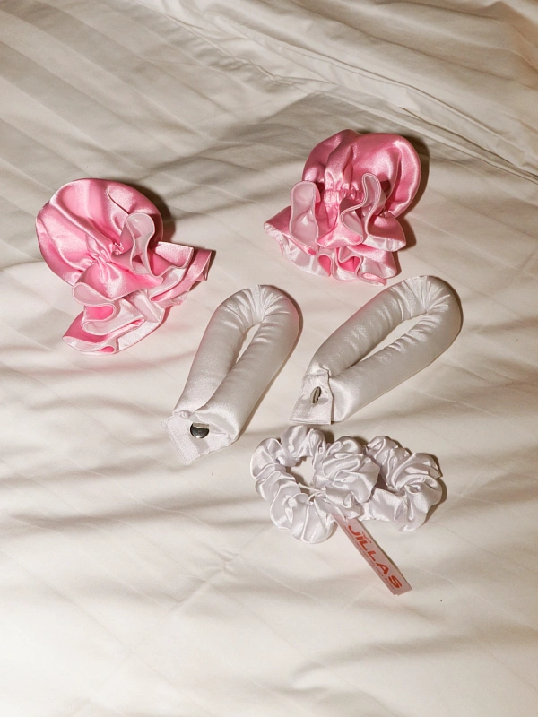 Мягкие бигуди из лебяжего пуха "Комплект jillas classic compact белый" по цене ₽1,990, размеры 250х100х45, для волос От лопаток до пояса