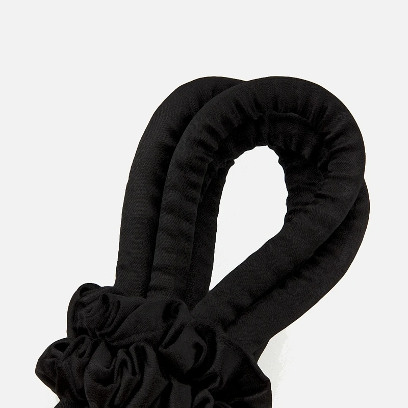 Мягкие бигуди из лебяжего пуха "Комплект jillas slim черный" по цене ₽1,390, размеры 205х85х25, для волос От каре до пояса