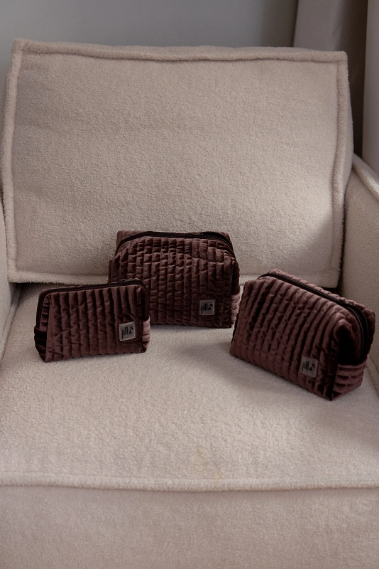 Косметичка jillas из бархата, M, Moka по цене ₽1,990, размеры 300х200х30