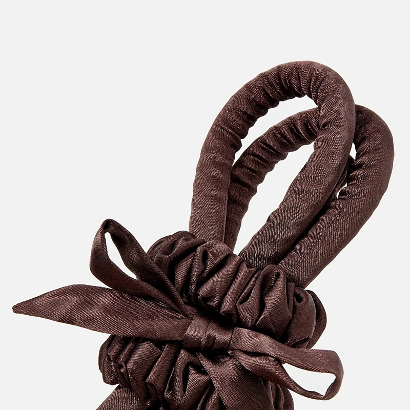 Мягкие бигуди из лебяжего пуха "Комплект jillas slim elegant коричневый" по цене ₽1,390, размеры 205х85х25, для волос От каре до пояса