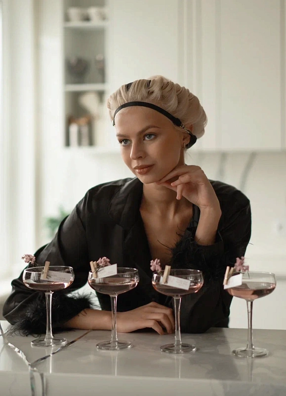 Мягкие бигуди из лебяжего пуха "Комплект jillas classic Pro черный" по цене 3&nbsp;490 ₽, размеры 250х100х45, для волос От лопаток до пояса