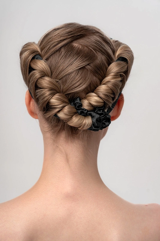 Мягкие бигуди из лебяжего пуха "Комплект jillas slim черный" по цене ₽1,390, размеры 205х85х25, для волос От каре до пояса